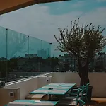 Millennium Hub & 康斯坦察