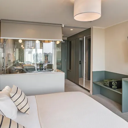 Hotel Millennium Hub & Constanta