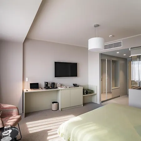 Millennium Hub&hotel 4*