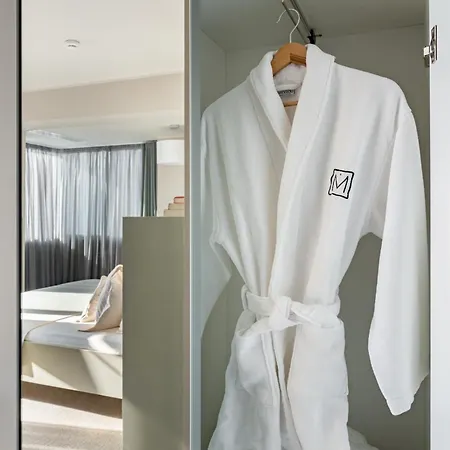 Millennium Hub & Constanţa