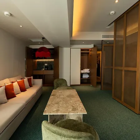 Hotel Millennium Hub & Constanta