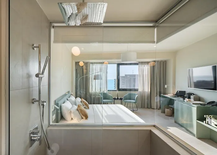 Hotel Millennium Hub &