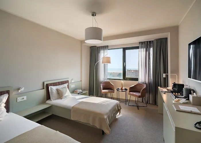 Millennium Hub & Hotel 4*