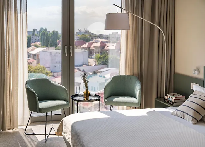 Hotel Millennium Hub & Constança