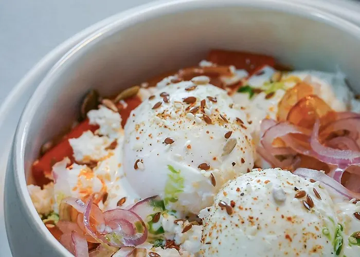 Millennium Hub & Constança